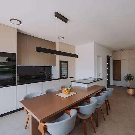 Mars Villa Mandre
