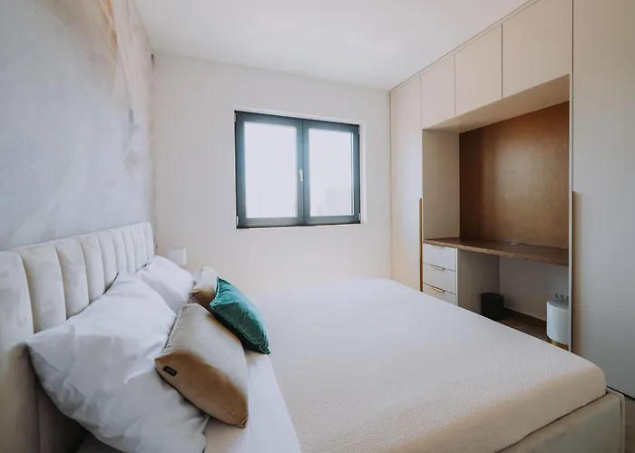 Mars Villa *