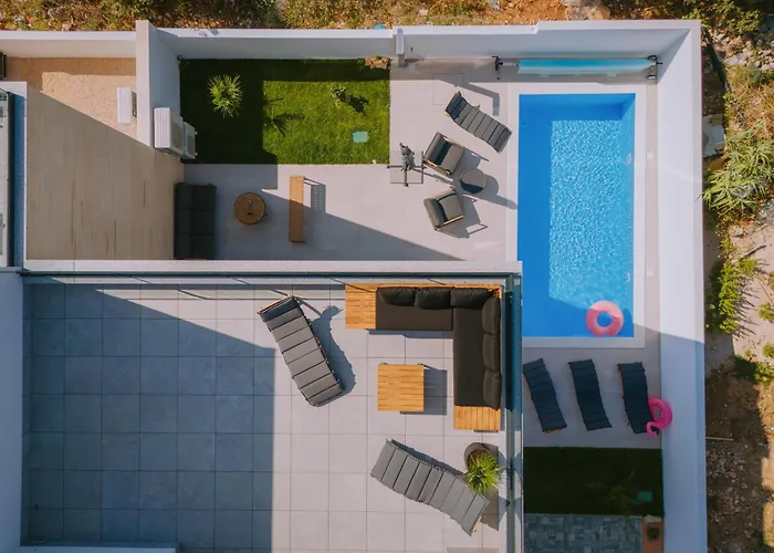 Mars Villa